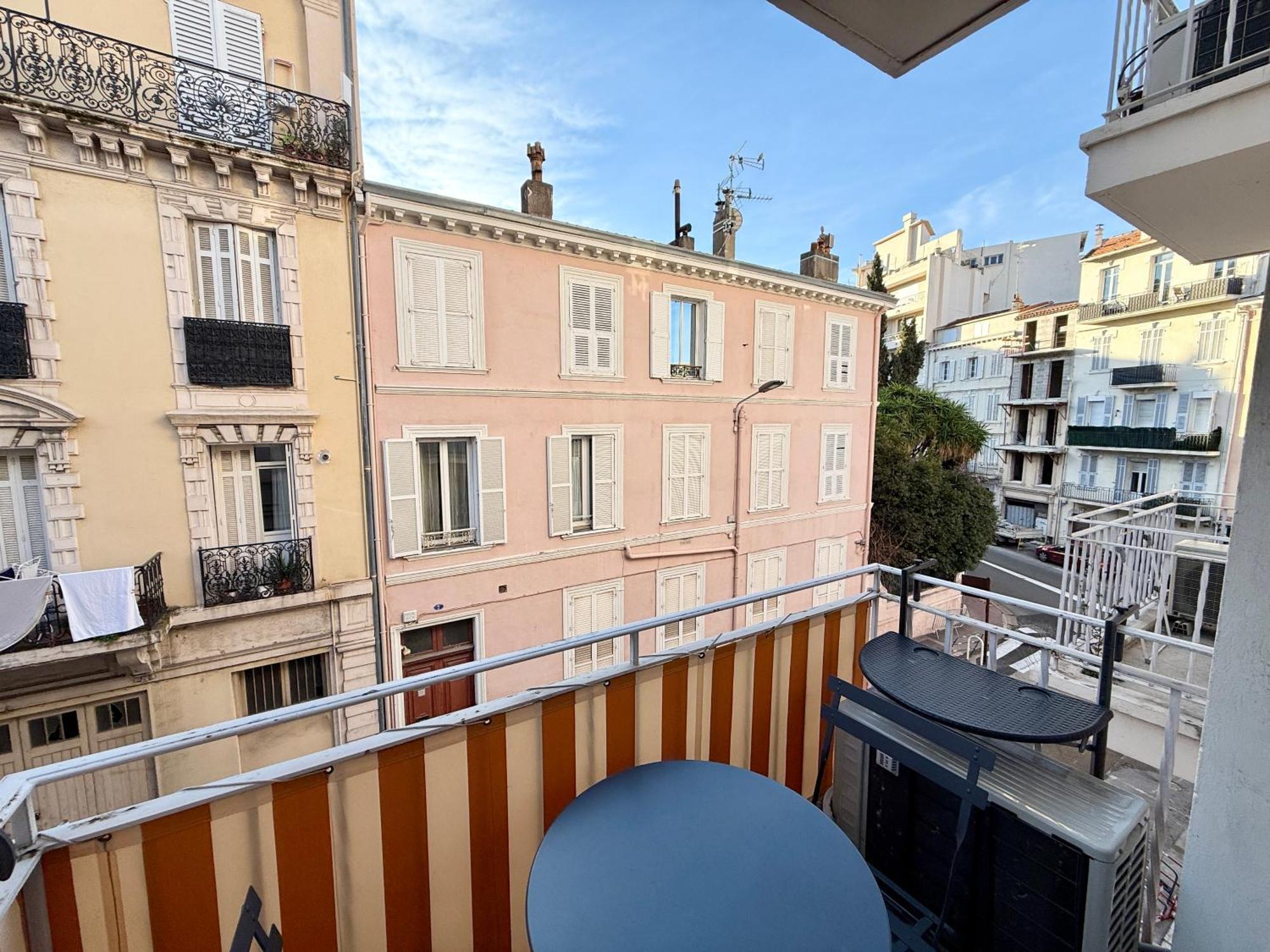 C001-Beau Studio Neuf Situe Au Centre Cannes Exterior foto